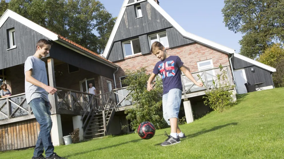 Foto 17 voetballen bij t Keampke Buiten